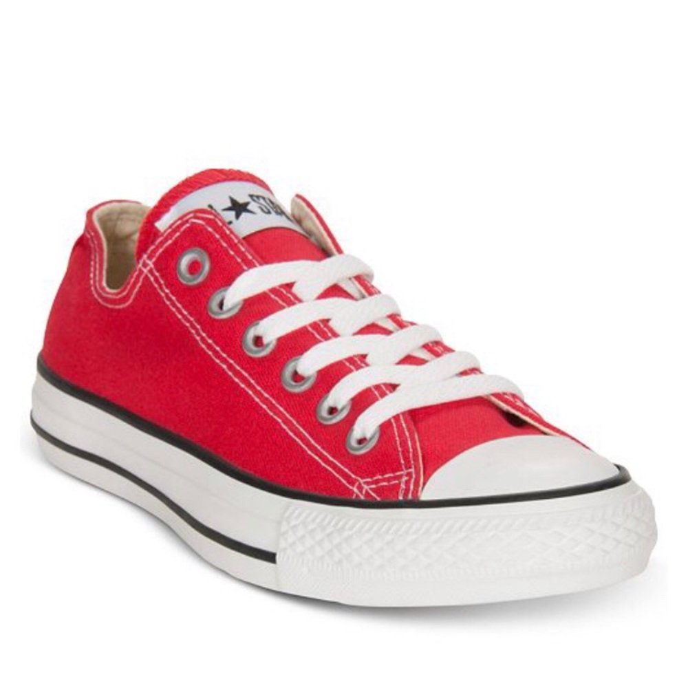 Converse classic red All Star low tops